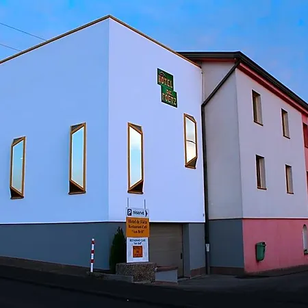 Hotel De 3*