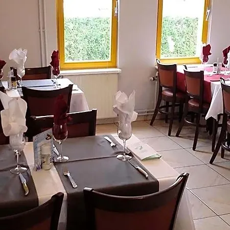 De Hotel 3*